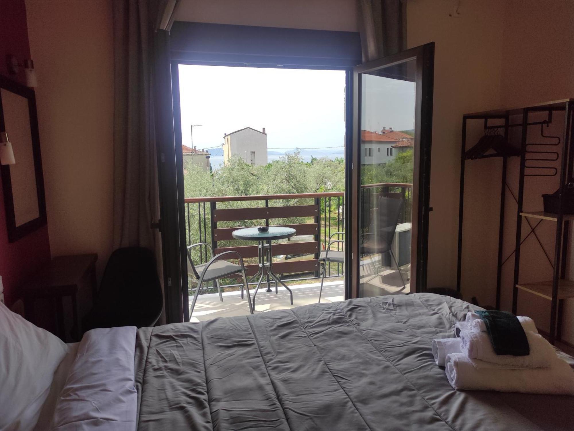 Poseidon Rooms Кала Нера Екстериор снимка